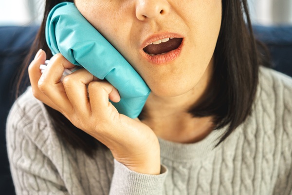 Tips To Handle A Dental Emergency